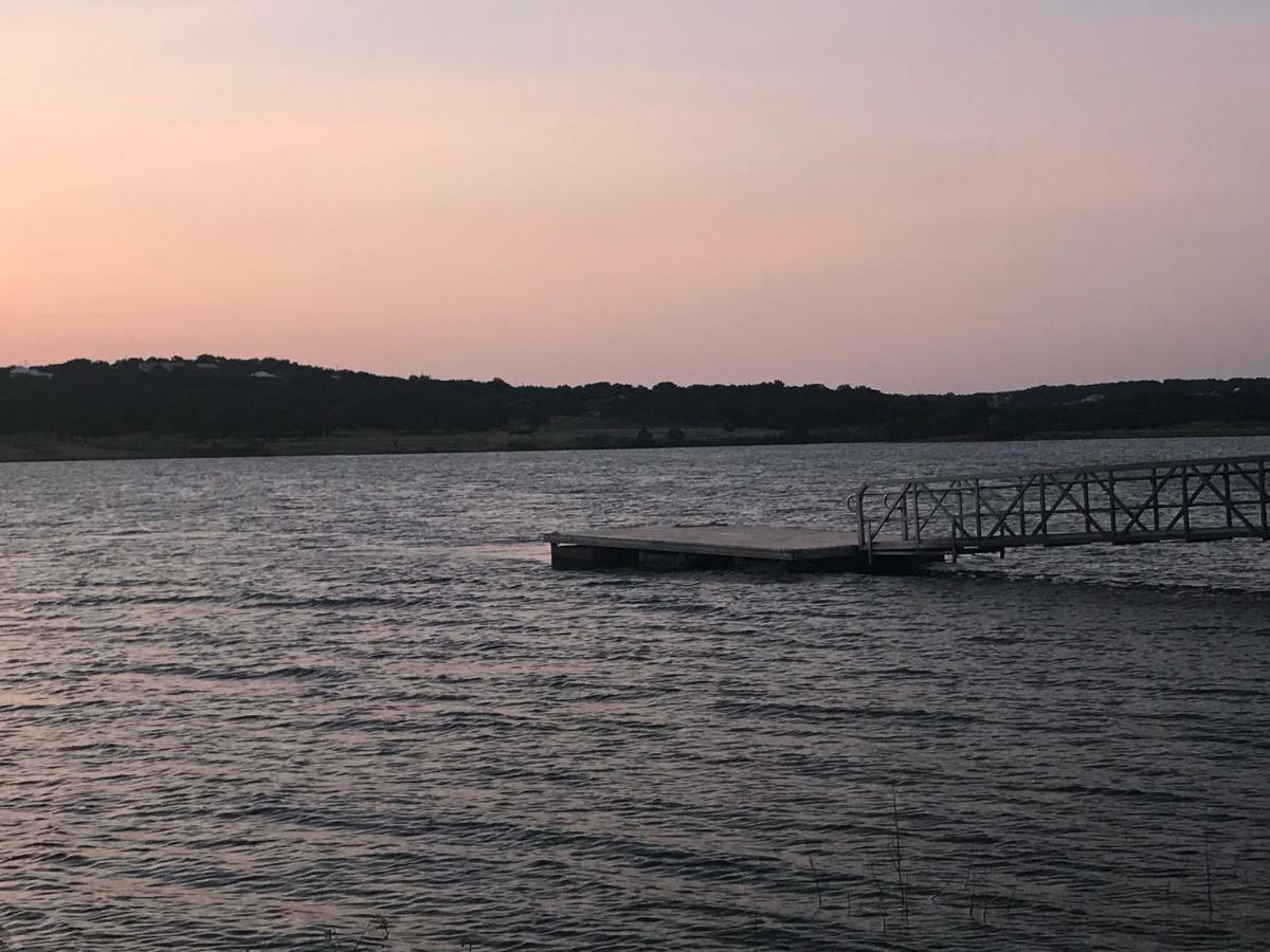 Paradise At Canyon Lake Buitenkant foto
